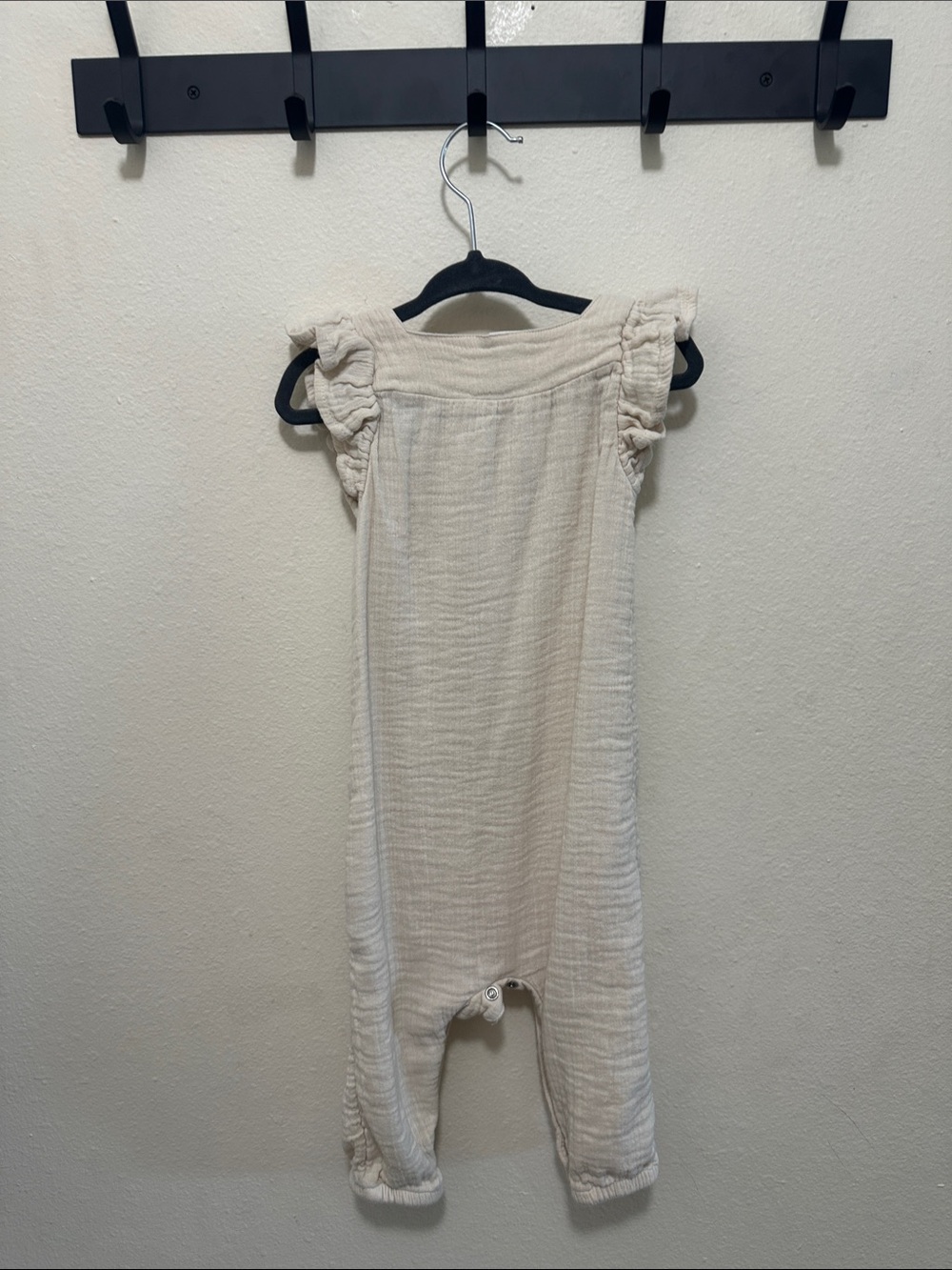 H&M Ruffle Trimmed Muslin Romper one piece in Light Beige - Picture 4 of 4